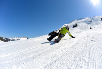 SLEDGING with yooner