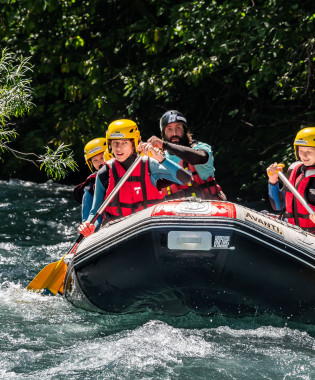 rafting savoie alps activity family mountains