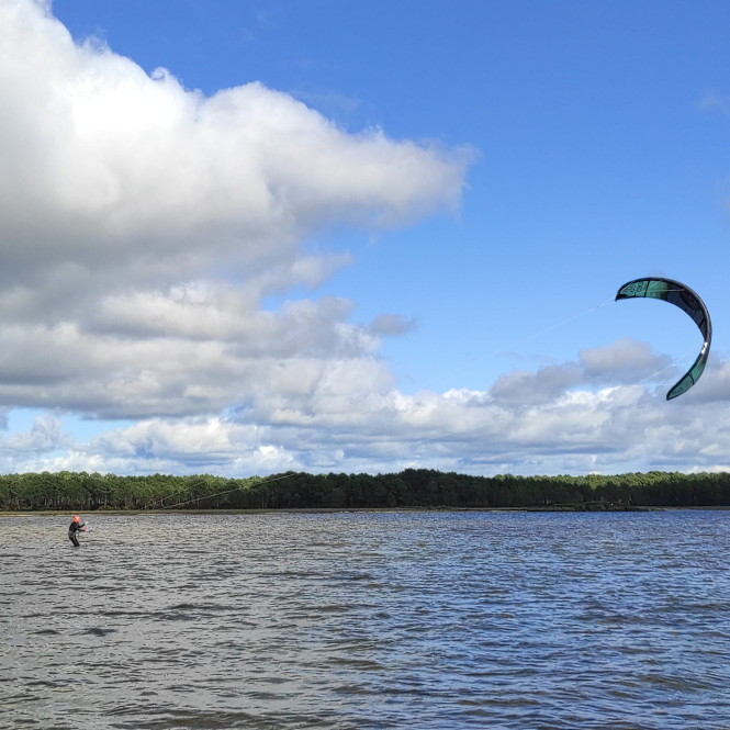 kitesurfing france activity