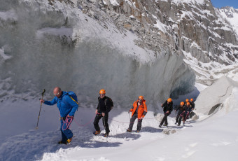 Glacier hiking Winter