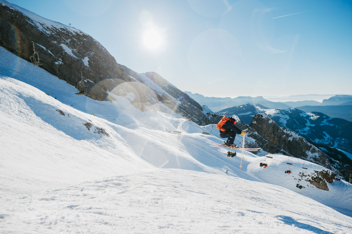 The 10 essential rules for skiing safely