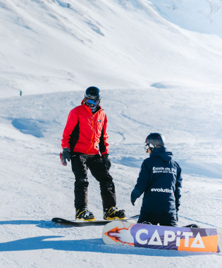 evolution2-lessons-snowboard-instructors-winter