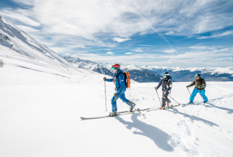 Ski touring and splitboard