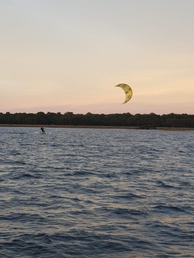 kitesurfing france lessons starting learning